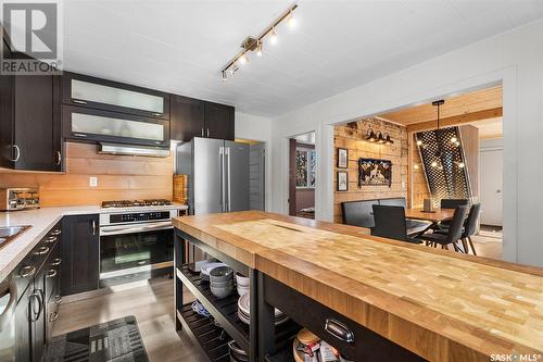 210-212 Watrous Street, Manitou Beach, SK - Indoor Photo Showing Kitchen