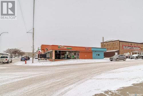 204 Manitoba Street W, Moose Jaw, SK 