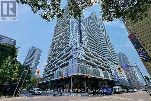 2812 - 85 Wood Street, Toronto, ON - Outdoor