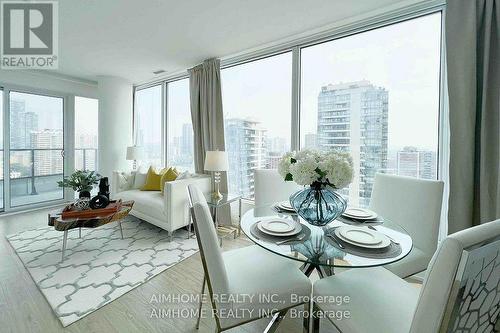 2812 - 85 Wood Street, Toronto, ON - Indoor Photo Showing Dining Room