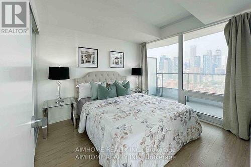 2812 - 85 Wood Street, Toronto, ON - Indoor Photo Showing Bedroom