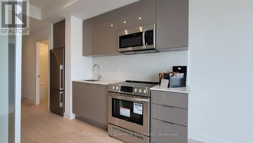 2313 - 25 Richmond Street E, Toronto, ON - Indoor Photo Showing Kitchen