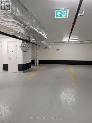 3509 - 95 Mcmahon Drive, Toronto, ON - Indoor Photo Showing Garage