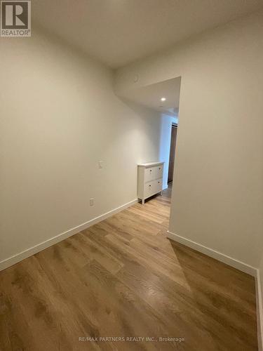 3509 - 95 Mcmahon Drive, Toronto, ON - Indoor Photo Showing Other Room