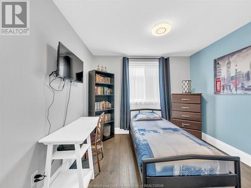 308 Patten Crescent, Amherstburg, ON - Indoor Photo Showing Bedroom