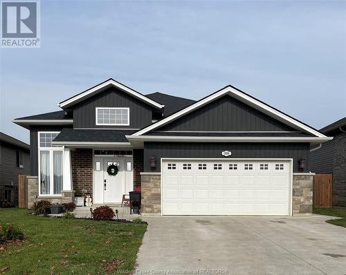 308 Patten Crescent, Amherstburg, ON - Outdoor With Facade