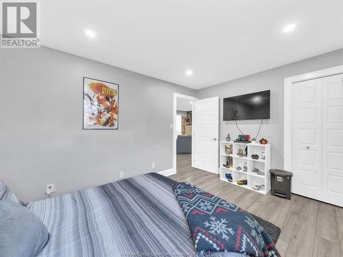 308 Patten Crescent, Amherstburg, ON - Indoor Photo Showing Bedroom