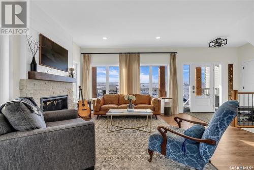 68 Meadowlark Crescent, Blucher Rm No. 343, SK - Indoor Photo Showing Living Room With Fireplace