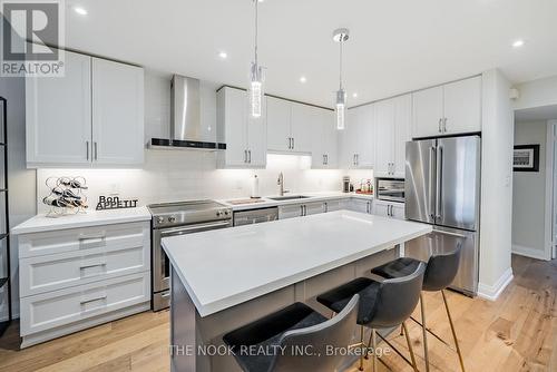 3 - 16 Petra Way, Whitby (Pringle Creek), ON - Indoor Photo Showing Kitchen With Upgraded Kitchen