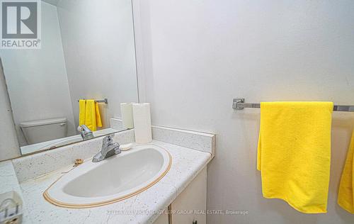 6 Maitland Drive, Markham (Milliken Mills West), ON - Indoor Photo Showing Bathroom