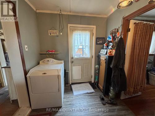 22 Wellington Street, Centre Hastings, ON - Indoor Photo Showing Laundry Room