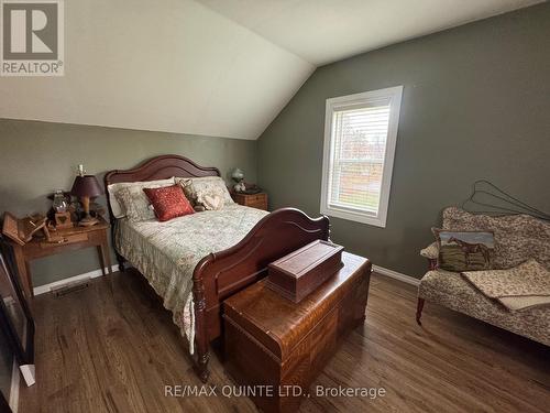 22 Wellington Street, Centre Hastings, ON - Indoor Photo Showing Bedroom