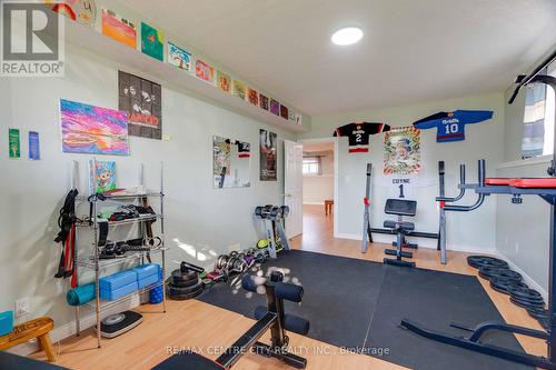 98 Laura Lane, Strathroy-Caradoc (Ne), ON - Indoor Photo Showing Gym Room