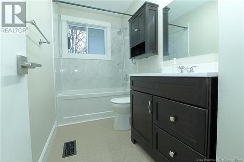 110 Fraser Avenue, Fredericton, NB - Indoor Photo Showing Bathroom