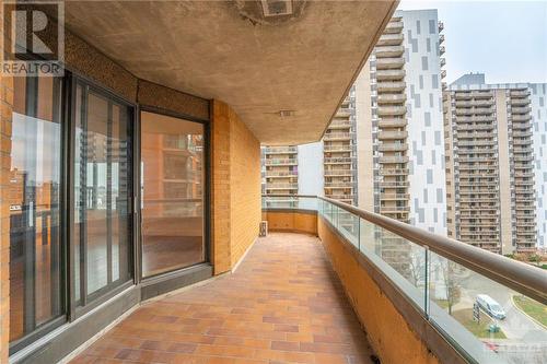 556 Laurier Avenue W Unit#906, Ottawa, ON - Outdoor With Exterior