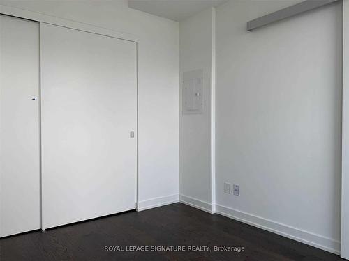 2612-25 Richmond St E, Toronto, ON - Indoor Photo Showing Other Room