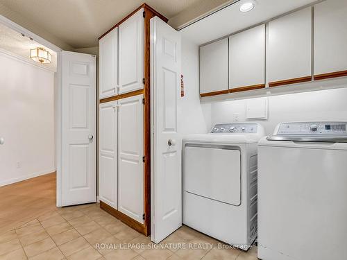 303-85 Skymark Dr, Toronto, ON - Indoor Photo Showing Laundry Room