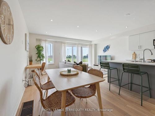 112 Sailors Landing, Clarington, ON - Indoor Photo Showing Dining Room