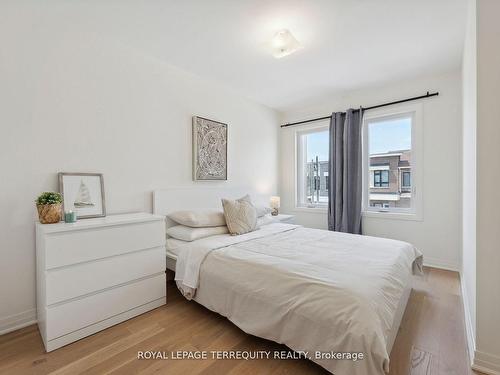 112 Sailors Landing, Clarington, ON - Indoor Photo Showing Bedroom