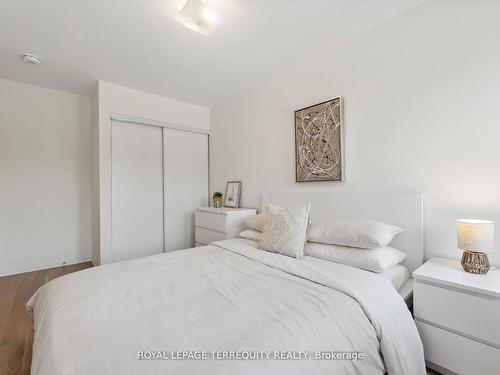 112 Sailors Landing, Clarington, ON - Indoor Photo Showing Bedroom