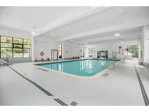 909-714 The West Mall, Toronto, ON - Indoor Photo Showing Other Room With In Ground Pool