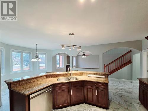 21 Laurentia Drive, Tilbury, ON - Indoor Photo Showing Kitchen With Double Sink