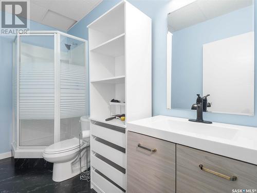 1655 Rousseau Crescent, Regina, SK - Indoor Photo Showing Bathroom