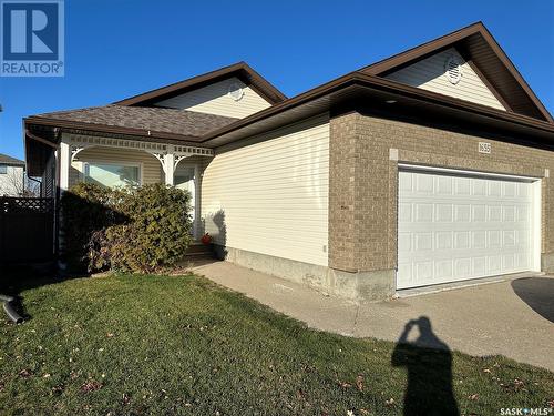 1655 Rousseau Crescent, Regina, SK - Outdoor