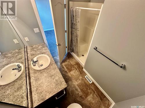 6264 Little Pine Loop, Regina, SK - Indoor Photo Showing Bathroom