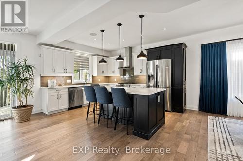 8918 Black Forest Crescent, Niagara Falls (219 - Forestview), ON - Indoor Photo Showing Kitchen With Upgraded Kitchen