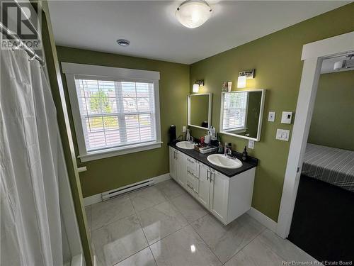 175 Rochefort Street, Dieppe, NB - Indoor Photo Showing Bathroom