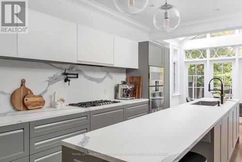 88 Binscarth Road, Toronto, ON - Indoor Photo Showing Kitchen With Upgraded Kitchen