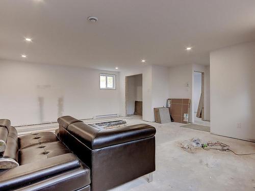 Family room - Ch. St-André, Saint-Jean-Sur-Richelieu, QC - Indoor