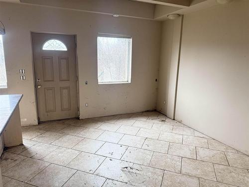 406 Fifth Avenue, Thunder Bay, ON - Indoor Photo Showing Other Room