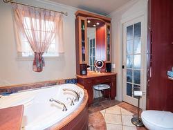 Ensuite bathroom - 