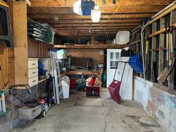 Garage - 