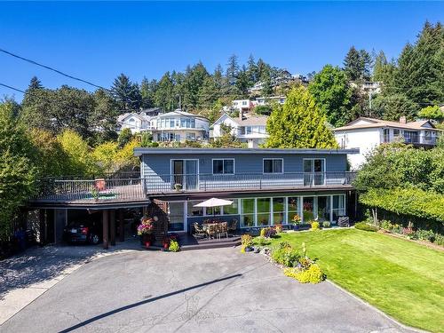 3067 Hammond Bay Rd, Nanaimo, BC 