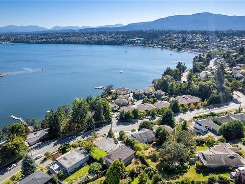 3067 Hammond Bay Rd, Nanaimo, BC 