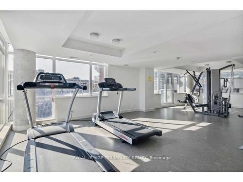 808-20 Joe Shuster Way, Toronto, ON - Indoor Photo Showing Gym Room