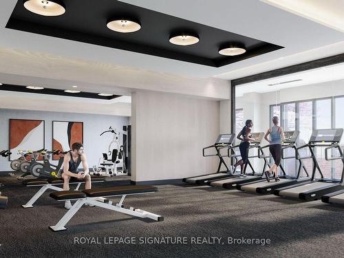 704-858 Dupont St, Toronto, ON - Indoor Photo Showing Gym Room