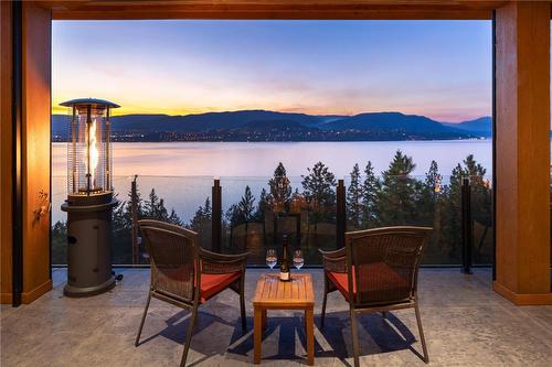 434 Viewcrest Road, Kelowna, BC - Outdoor With Body Of Water With View