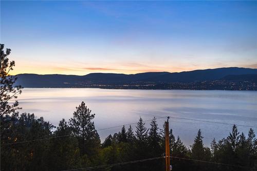 434 Viewcrest Road, Kelowna, BC - Outdoor With Body Of Water With View