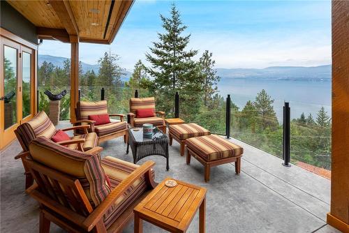 434 Viewcrest Road, Kelowna, BC - Outdoor With Deck Patio Veranda With Exterior