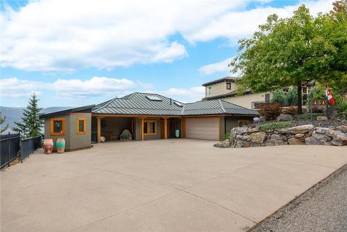 434 Viewcrest Road, Kelowna, BC - Outdoor