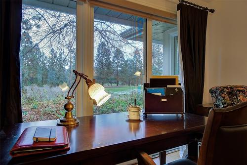 3889 Gallaghers Grange, Kelowna, BC - Indoor Photo Showing Other Room