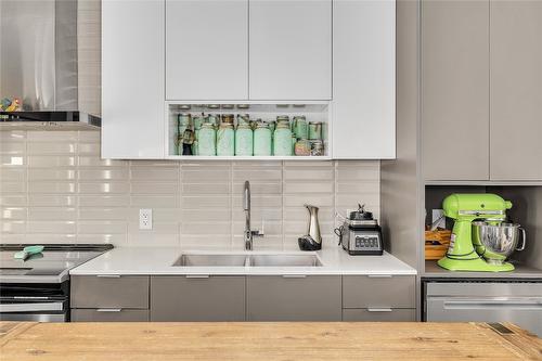 Ph12-1800 Richter Street, Kelowna, BC - Indoor Photo Showing Kitchen With Double Sink With Upgraded Kitchen