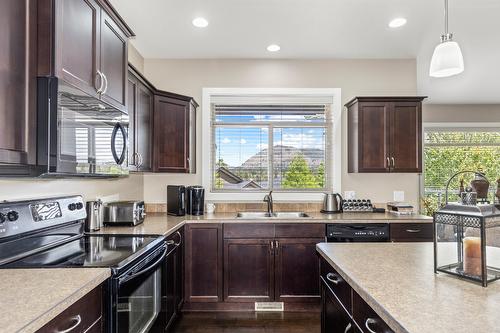 2165 Serrento Lane, West Kelowna, BC - Indoor Photo Showing Kitchen With Double Sink