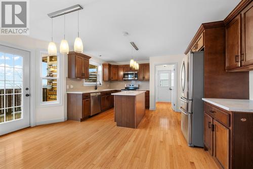 7 Gander Crescent, St. John'S, NL - Indoor Photo Showing Kitchen