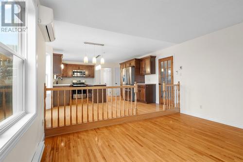 7 Gander Crescent, St. John'S, NL - Indoor Photo Showing Kitchen