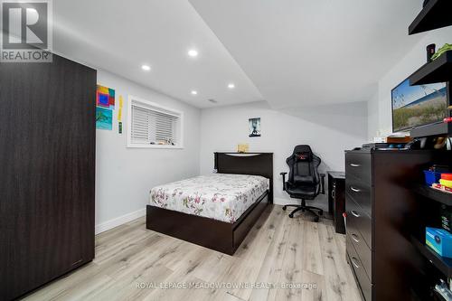 218 Elora Street, Minto, ON - Indoor Photo Showing Bedroom